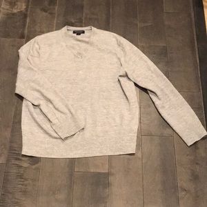 Gently used banana republic merino sweater